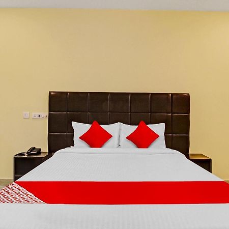 Super Hotel O Lakshmi Royal Inn Warangal Εξωτερικό φωτογραφία